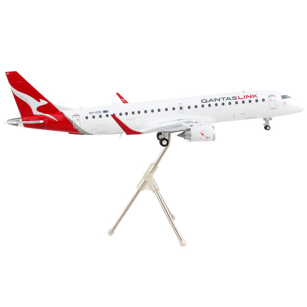 Embraer ERJ-190 Commercial Aircraft "Qantas Airways - QantasLink" White with Red Tail "Gemini 200" Series 1/200 Diecast Model Airplane by GeminiJets