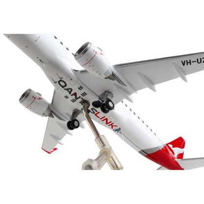 Embraer ERJ-190 Commercial Aircraft "Qantas Airways - QantasLink" White with Red Tail "Gemini 200" Series 1/200 Diecast Model Airplane by GeminiJets