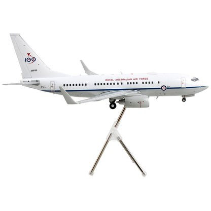 Boeing 737-700 Transport Aircraft "Royal Australian Air Force 100th Anniversary - A36-001" White and Gray "Gemini 200" Series 1/200 Diecast Model Airplane by GeminiJets