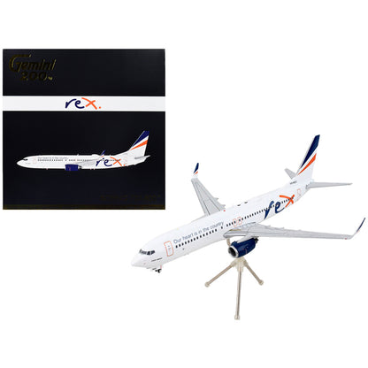 Boeing 737-800 Commercial Aircraft "Regional Express Rex Airlines" White with Striped Tail "Gemini 200" Series 1/200 Diecast Model Airplane by GeminiJets