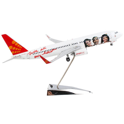 Boeing 737-800 Commercial Aircraft "SpiceJet" White with Red Tail "Gemini 200" Series 1/200 Diecast Model Airplane by GeminiJets