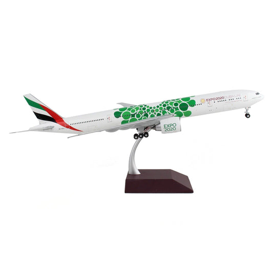 Boeing 777-300ER Commercial Aircraft "Emirates Airlines - Dubai Expo 2020" White with Green Graphics "Gemini 200" Series 1/200 Diecast Model Airplane by GeminiJets