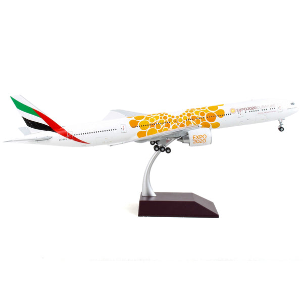 Boeing 777-300ER Commercial Aircraft "Emirates Airlines - Dubai Expo 2020" White with Orange Graphics "Gemini 200" Series 1/200 Diecast Model Airplane by GeminiJets