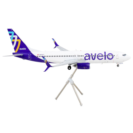 Boeing 737-800 Commercial Aircraft "Avelo Airlines" White with Purple Tail "Gemini 200" Series 1/200 Diecast Model Airplane by GeminiJets