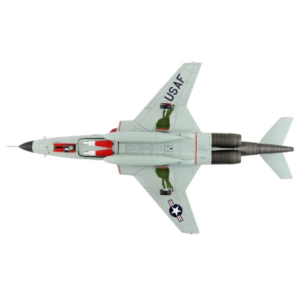 McDonnell F-101B Voodoo Fighter Aircraft "World Champs 65 62nd Fighter Squadron K. I. Sawyer Air Force Base" United States Air Force "Air Power Series" 1/72 Diecast Model by Hobby Master