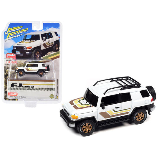 2007 Toyota FJ Cruiser White with Stripes and Roofrack Limited Edition to 4800 pieces Worldwide 1/64 Diecast Model Car by Johnny Lightning