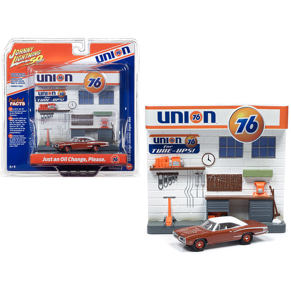 1970 Dodge Coronet Super Bee Brown with White Top and "Union 76" Interior Service Gas Station Facade Diorama Set "Johnny Lightning 50th Anniversary" 1/64 Diecast Model Car by Johnny Lightning