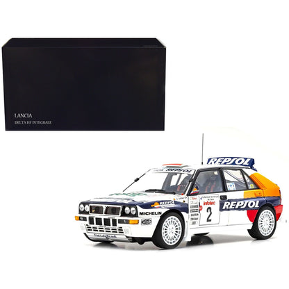 Lancia Delta HF Integrale Evoluzione #2 Carlos Sainz - Luis Moya "Jolly Club" "Tour de Corse - Rallye de France" (1993) 1/18 Diecast Model Car by Kyosho