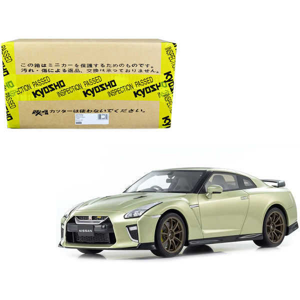 Nissan GT-R Premium Edition T-Spec RHD (Right Hand Drive) Millenium Jade Green Metallic 1/18 Model Car by Kyosho