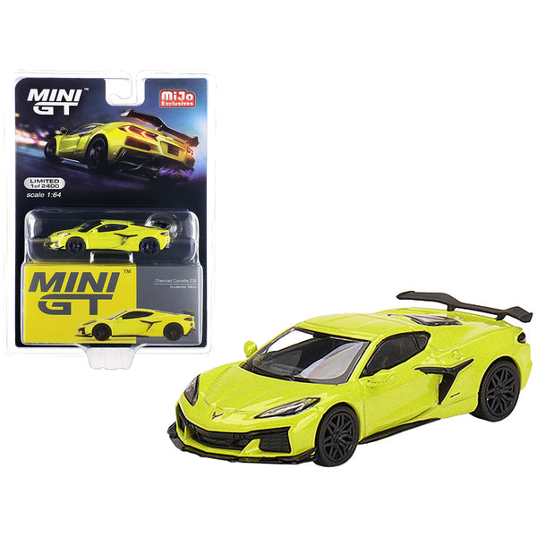 2023 Chevrolet Corvette Z06 Accelerate Yellow Limited Edition to 2400 pieces Worldwide 1/64 Diecast Model Car by True Scale Miniatures